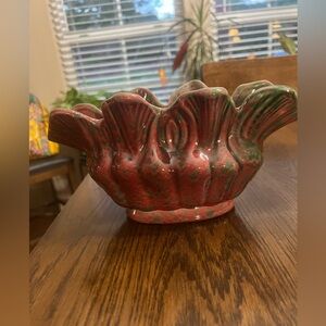 Artistic California pottery ruffled edges
